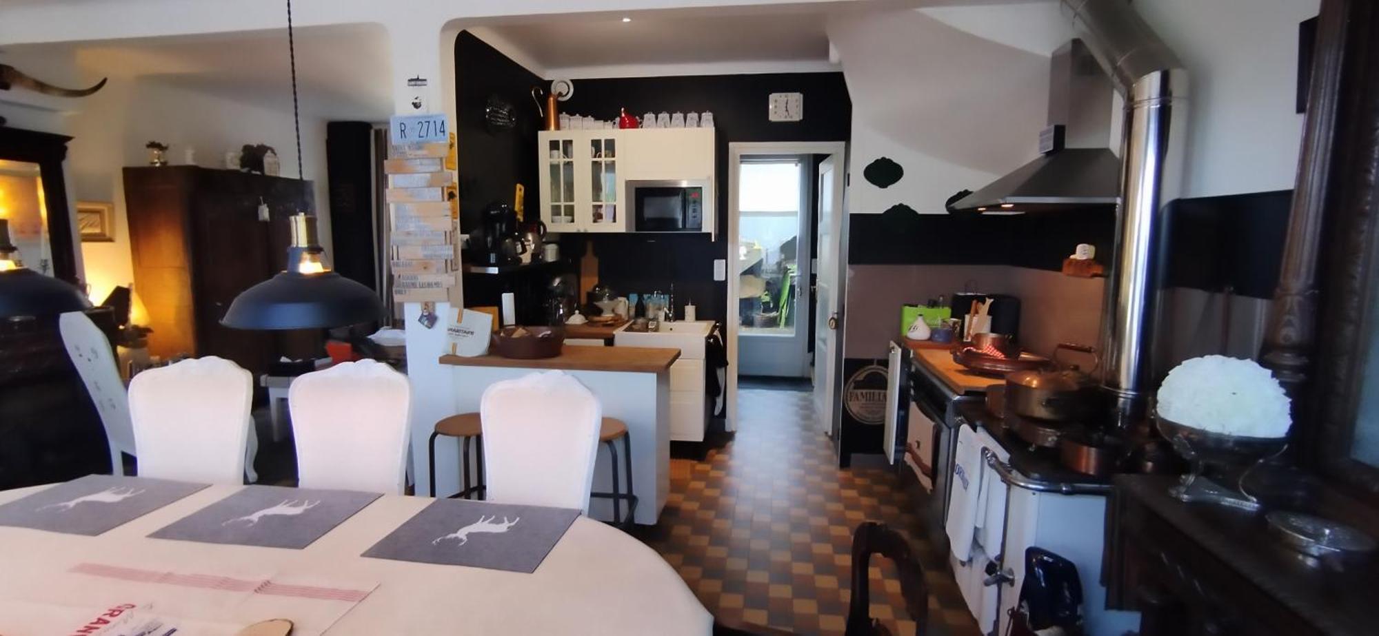 Une Chambre En Ville Domfront  Exterior foto